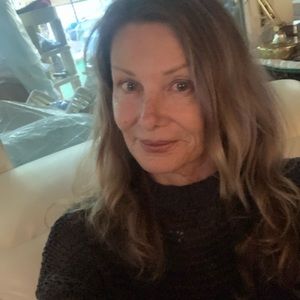 Meet your Posher, Debra